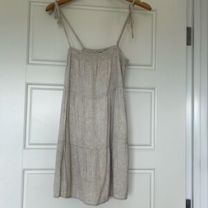 Abercrombie & Fitch Tie Shoulder Tiered Linen Dress